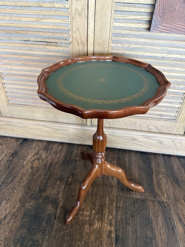 Vtg bombay company mahogany - bombay,